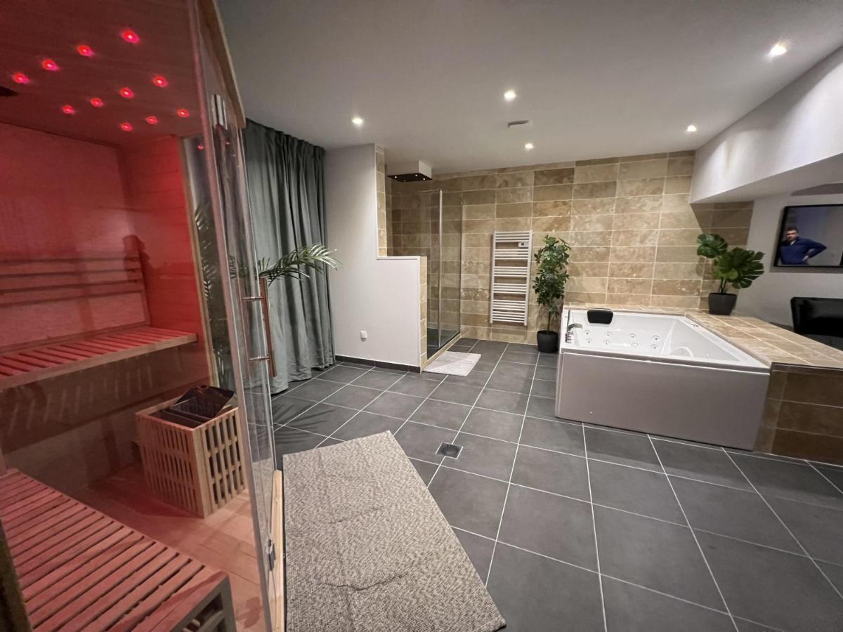 Appart Spa Privatif Laon Appartement Buitenkant foto