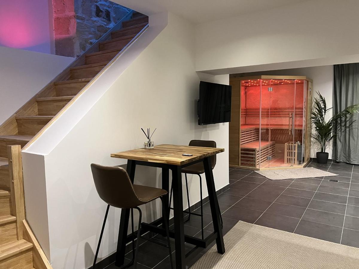 Appart Spa Privatif Laon Appartement Buitenkant foto